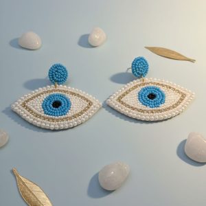 Handmade Smiley Face Heart Eyes Earrings – Beaded Emoji Statement Love Studs